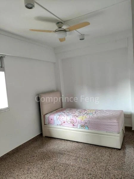 Common Room (HDB) for Rent in  501 Pasir Ris Street 52 - Image 3