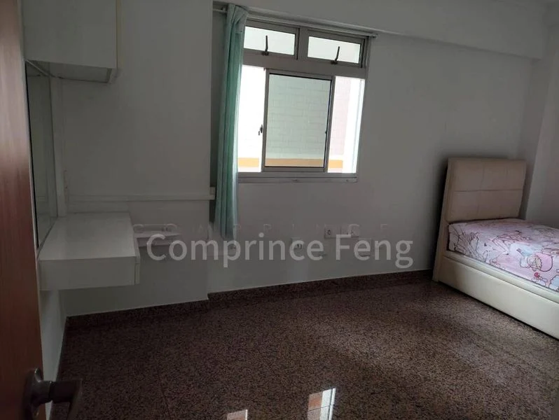 Common Room (HDB) for Rent in  501 Pasir Ris Street 52 - Image 2