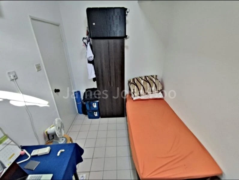 Common Room (Condo) for Rent in Newton Lodge - Image 3