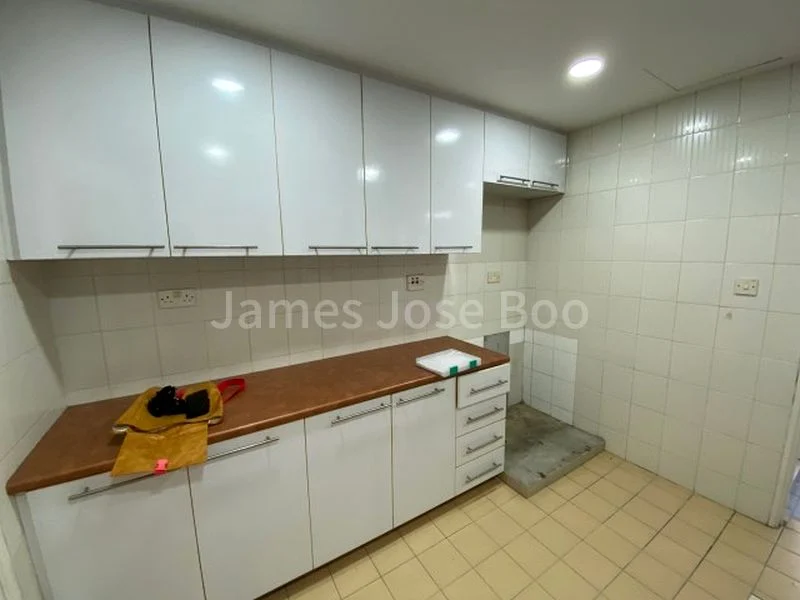 Common Room (Condo) for Rent in Newton Lodge - Image 7