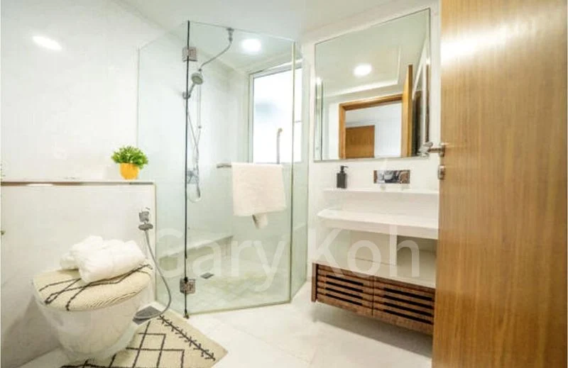 2 Bed Condo for Rent in  Suites At Orchard - Image 3