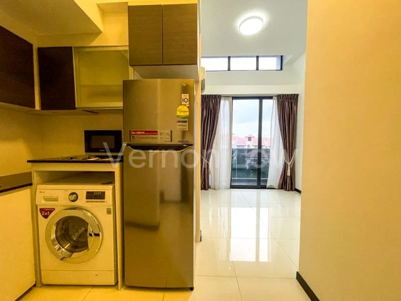 1 Bed Condo for Sale in  Viva Vista - Image 2