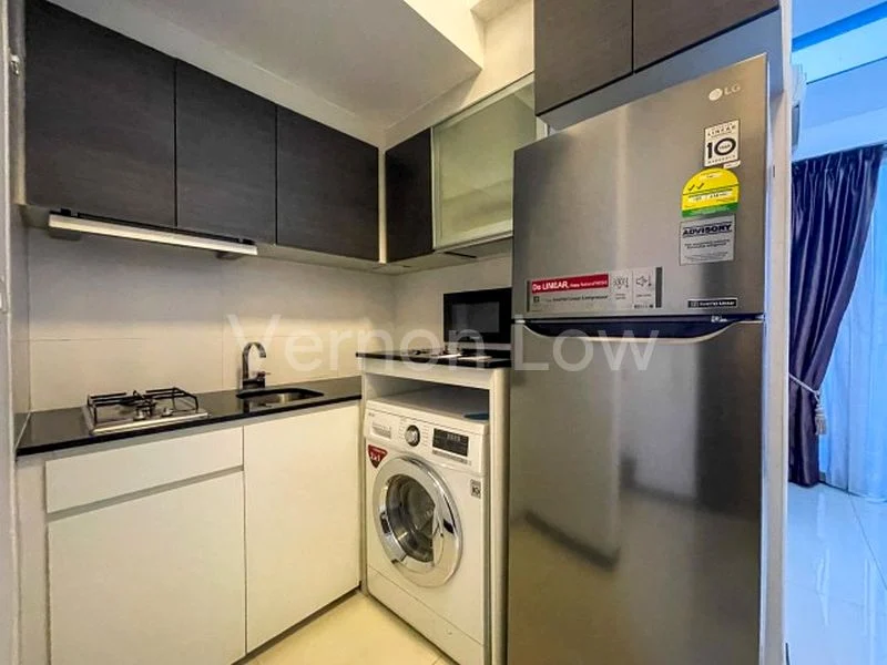 1 Bed Condo for Sale in  Viva Vista - Image 3