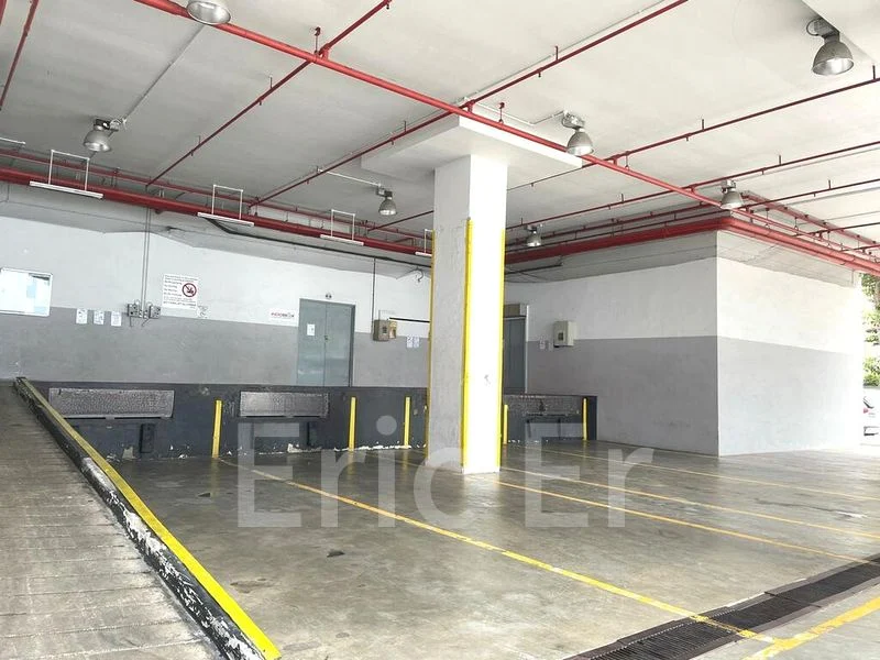 Light Industrial (B1) for Rent: Elite Industrial Building I - Image 5