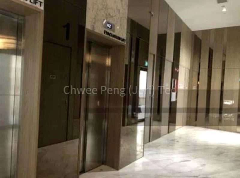 Light Industrial (B1) for Rent: BS Centre - Image 1