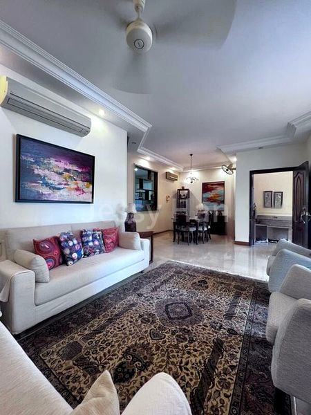 6 Bed Corner Terrace (Landed) for Sale in  Sennett Estate - Image 1