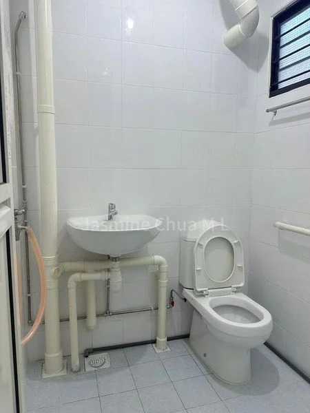 3 Room (3NG) HDB for Sale in  145 Jalan Bukit Merah - Image 6