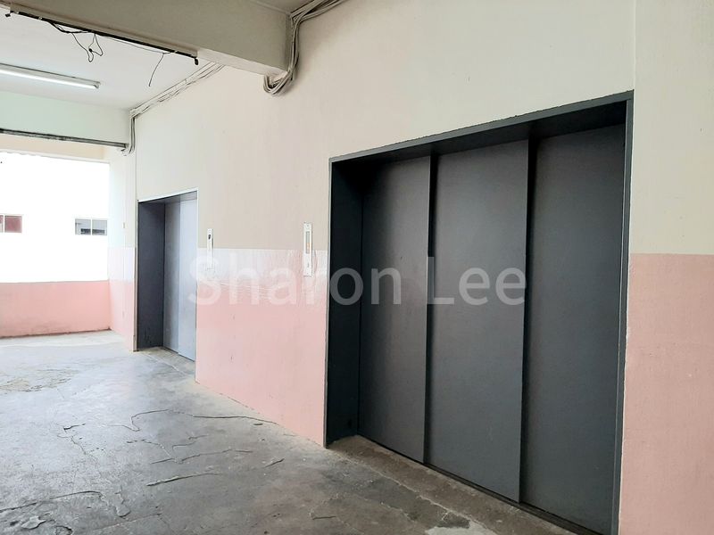 Light Industrial (B1) for Rent in  Kapo Factory Building - Image 2