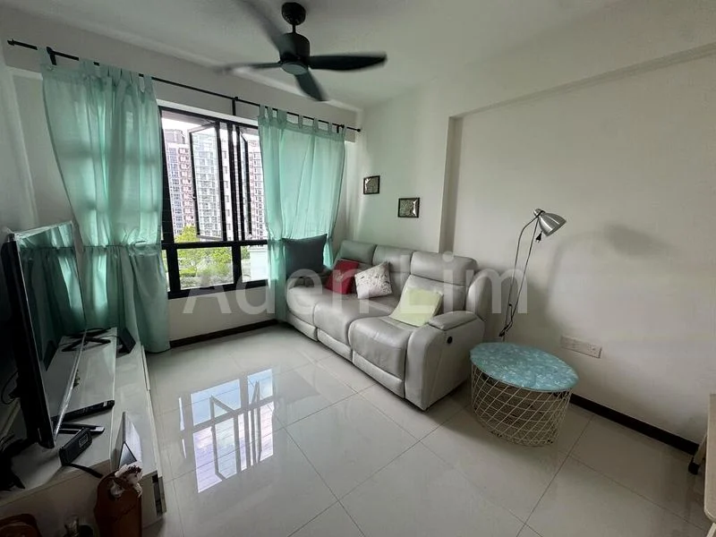2 Room (2A) HDB for Rent in  418B Fernvale Link - Image 2