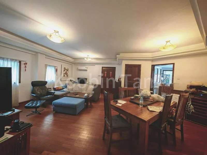 3 Bed Condo for Rent in  Hullet Rise - Image 18