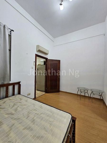 1 Bed Apartment (Condo) for Sale in  Sunshine Lodge - Image 6