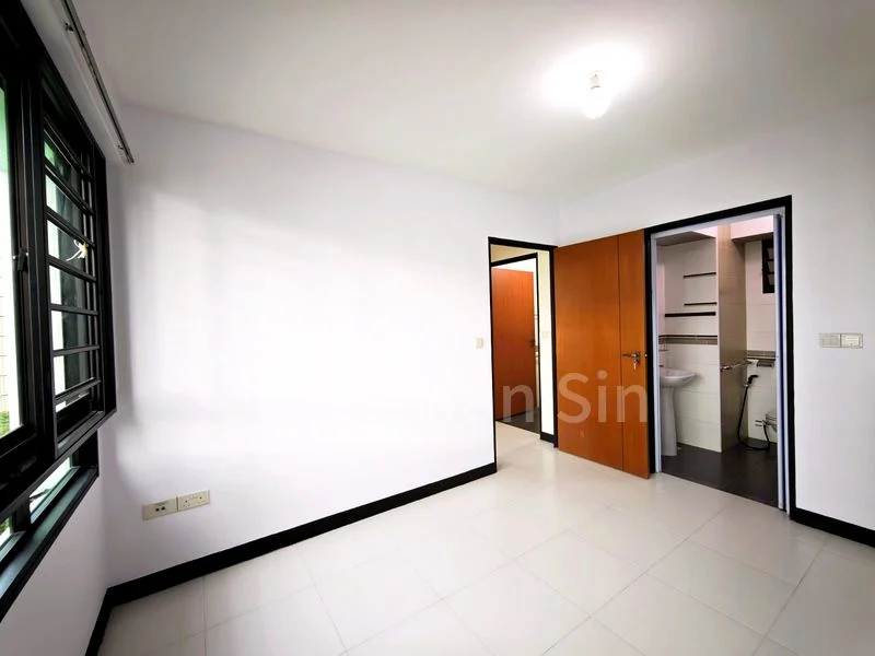 3 Room (3A) HDB for Sale in  54 Havelock Road - Image 3