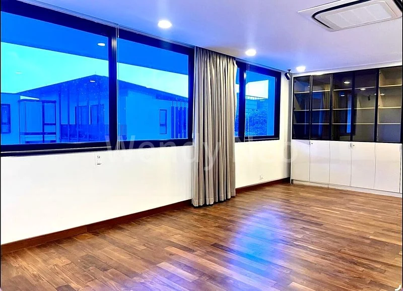 6 Bed Bungalow (Landed) for Rent in  Watten Estate - Image 14