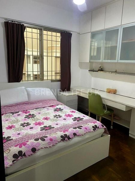 Common Room (Condo) for Rent in  Castle Green - Image 1