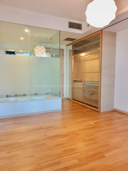 3 Bed Condo for Rent in  The Azure - Image 6