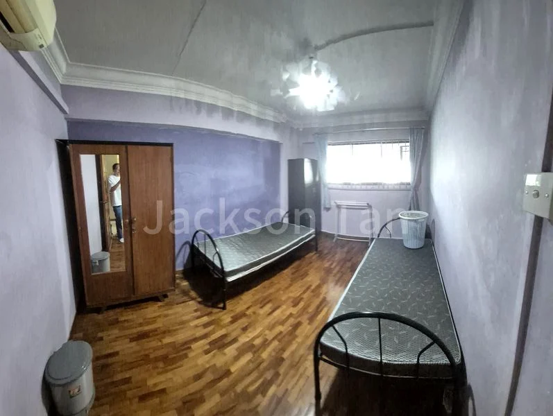 Common Room (HDB) for Rent in 696 Hougang Street 61 - Image 1