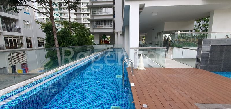 1 Bed Apartment (Condo) for Rent in  The Axis - Image 6