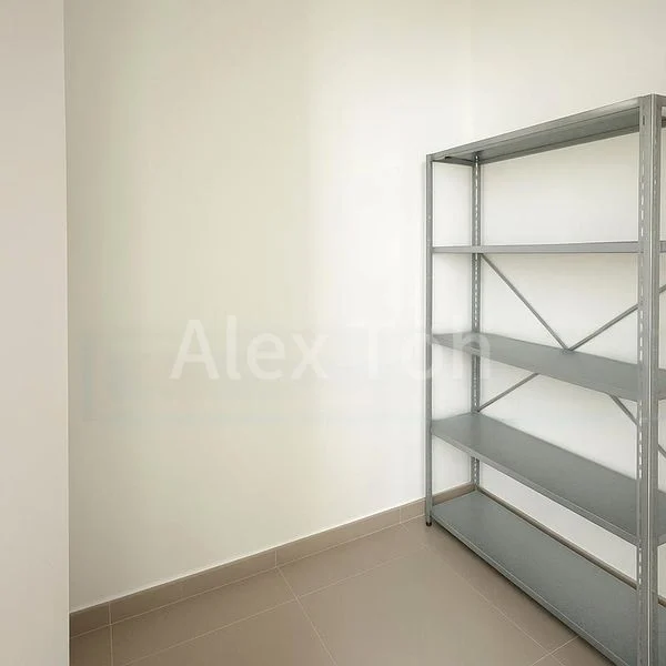 2 Bed Condo for Rent in  East Village - Image 5