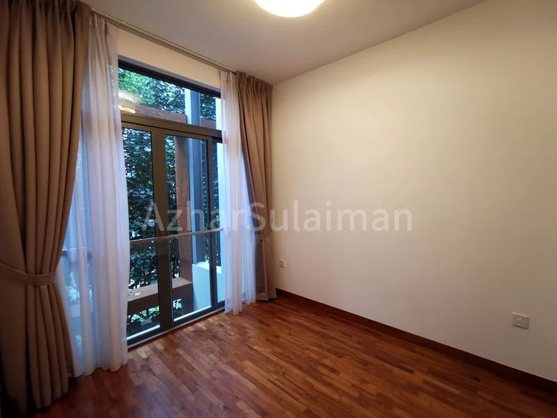 4 Bed Condo for Sale in Seahill - Image 5