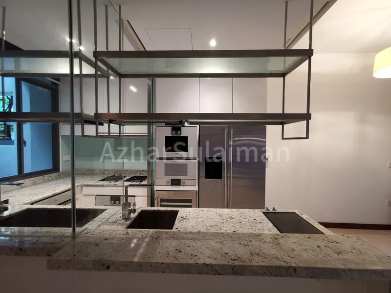 4 Bed Condo for Sale in Seahill - Image 8