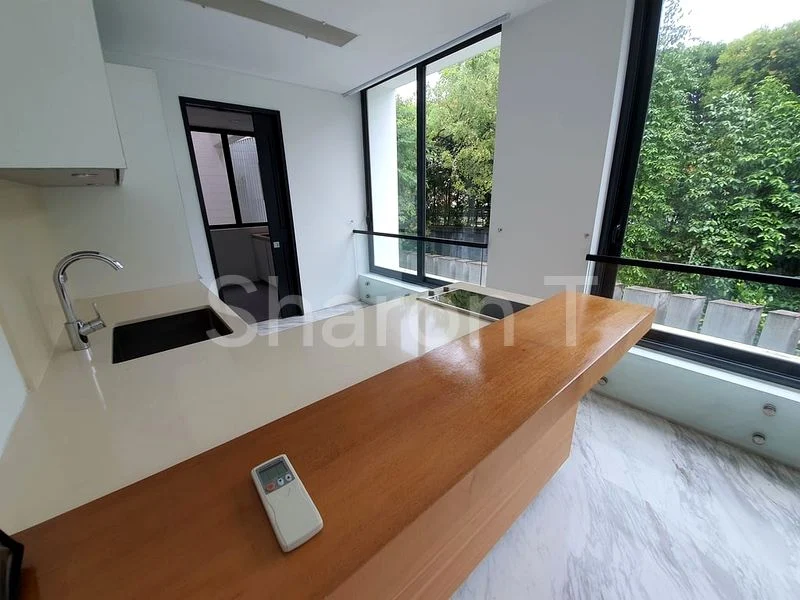 4+1 Bed Bungalow (Landed) for Rent in  Oei Tiong Ham Park - Image 5