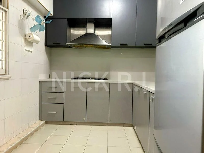 5 Room (5I) HDB for Sale in  406C Fernvale Road - Image 4