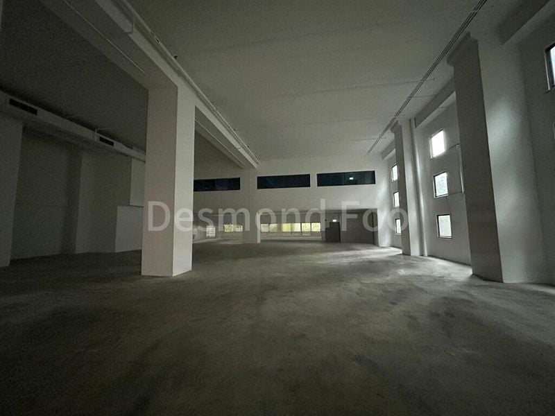 Factory / Workshop (B2) for Rent: Direct loading, great image on Woodlands Street 23 - Image 6