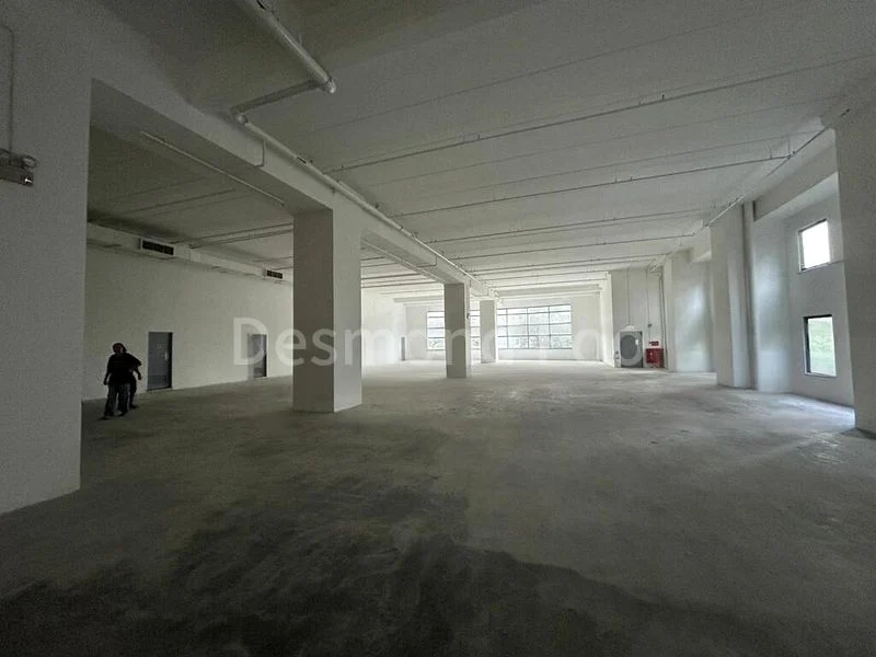 Factory / Workshop (B2) for Rent: Direct loading, great image on Woodlands Street 23 - Image 5