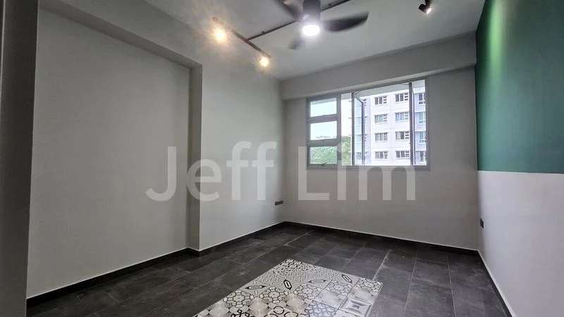 Room (HDB) for Rent in 90B Telok Blangah Street 31 - Image 1