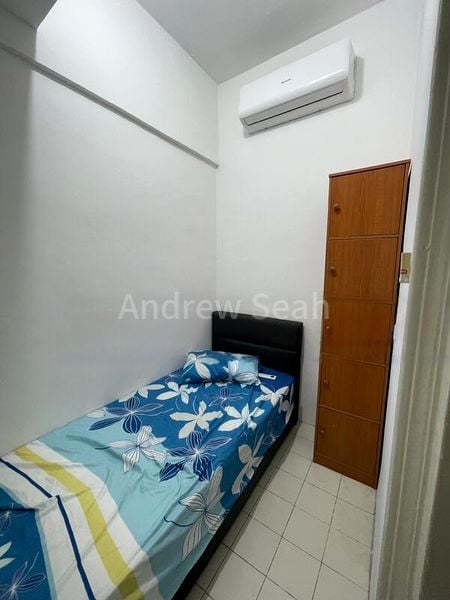 Common Room (Condo) for Rent in  Kentish Green - Image 16