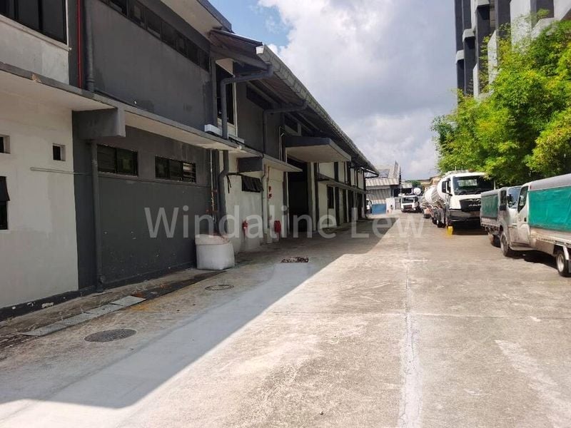 Factory / Workshop (B2) for Rent: 9 Tanjong Penjuru Crescent - Image 4