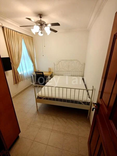 5 Bed Corner Terrace (Landed) for Sale in Woodlands Avenue 1 - Image 9