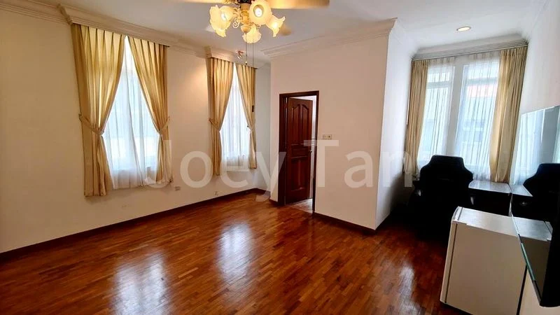 5 Bed Corner Terrace (Landed) for Sale in Woodlands Avenue 1 - Image 4