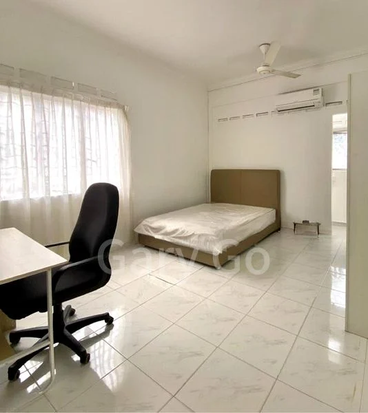 Common Room (Landed) for Rent in  Sennett Road - Image 3