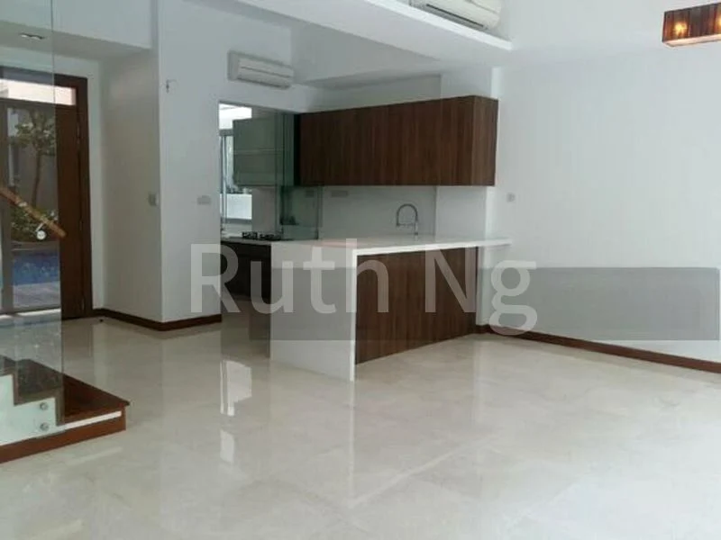 6 Bed Cluster House (Landed) for Rent in  Whiteshores - Image 4