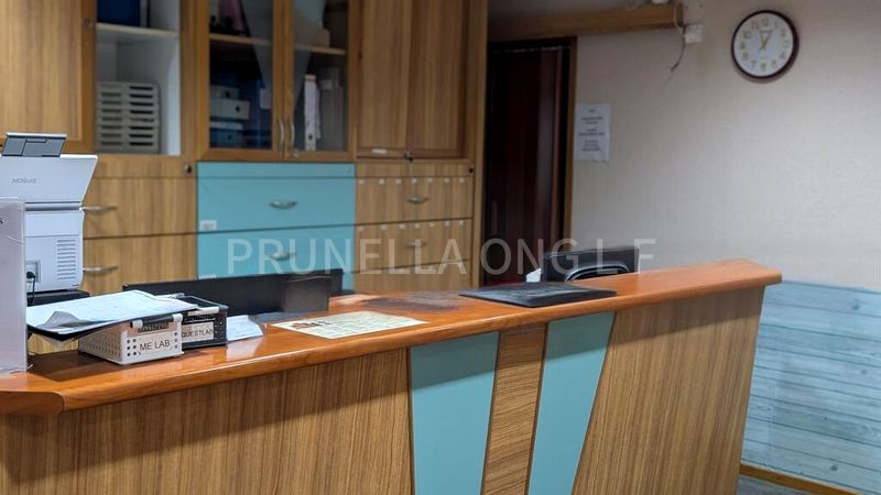 Medical Suite for Rent: Mount Elizabeth Hospital / Medical Center - Image 1