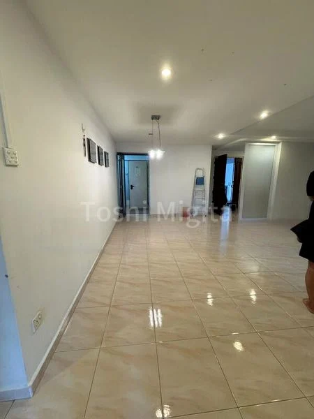 5 Room (5A) HDB for Rent in  324B Sengkang East Way - Image 1