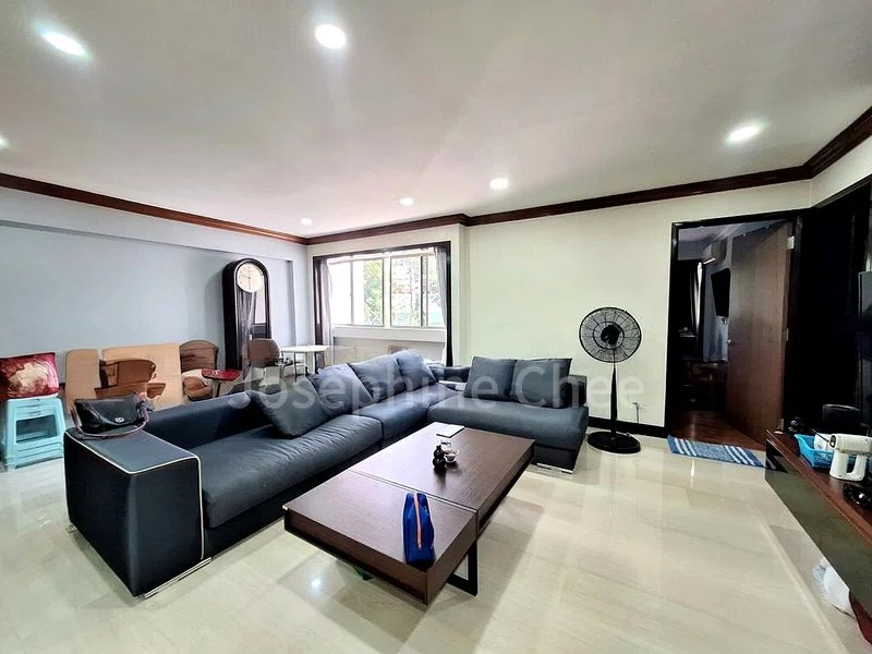 4 Room (4A) HDB for Sale in  201 Bukit Batok Street 21 - Image 8