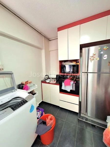4 Room (4A) HDB for Sale in  201 Bukit Batok Street 21 - Image 6