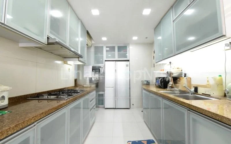 3 Bed Condo for Rent in  Spring Grove - Image 9