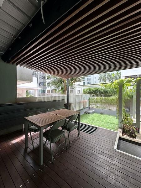 6 Bed Terraced House (Landed) for Sale in  Kimsia Park - Image 2