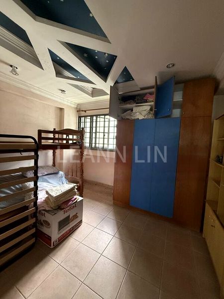 4 Room (4A) HDB for Sale in  891 Tampines Avenue 8 - Image 8