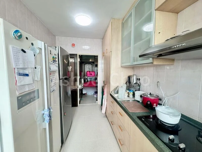 3 Bed Apartment (Condo) for Sale in  Sherwood Towers / Bukit Timah Plaza - Image 2