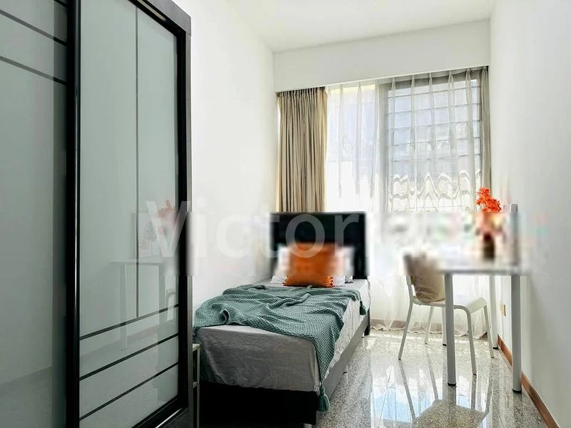 Room (Condo) for Rent in  Avon Park - Image 1