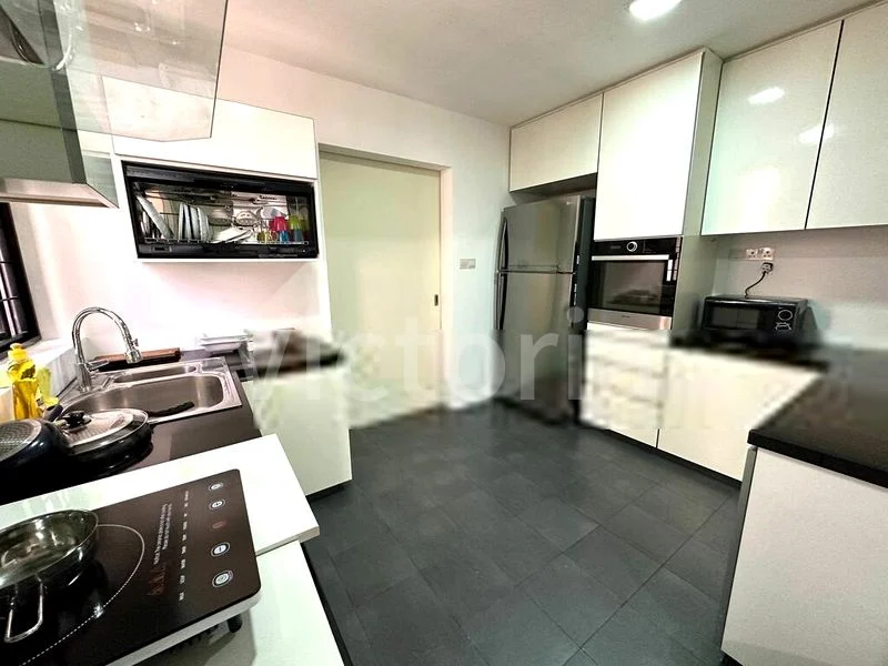 Room (Condo) for Rent in  Avon Park - Image 8