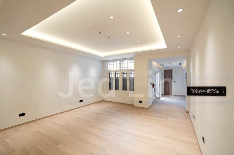 Shop / Shophouse for Sale: Rare Freehold Office Shophouse, Newly Renovated - Image 8