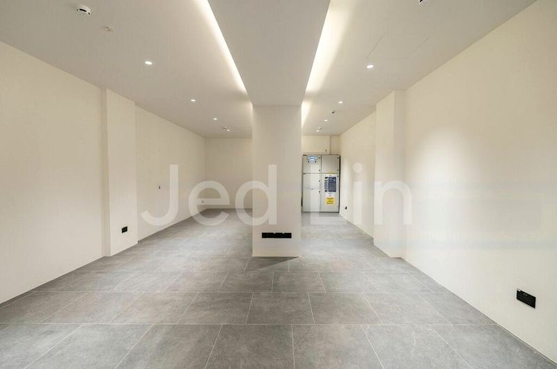 Shop / Shophouse for Sale: Rare Freehold Office Shophouse, Newly Renovated - Image 5