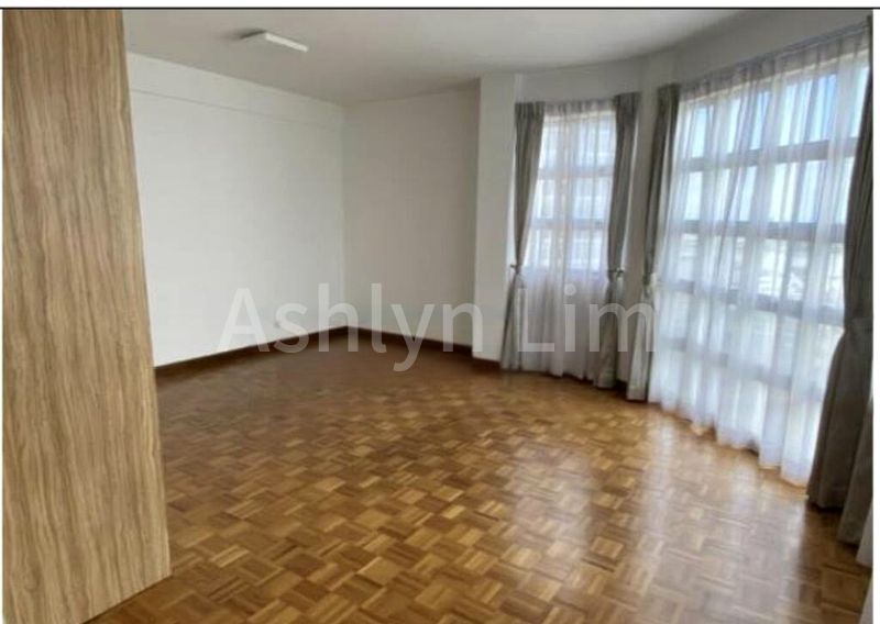 4 Bed Condo for Rent in  Parkway View - Image 2