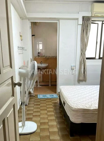 Room (HDB) for Rent in  704 West Coast Road - Image 3