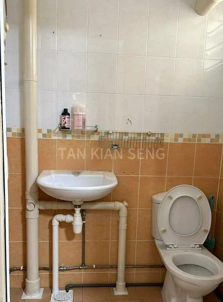 Room (HDB) for Rent in  704 West Coast Road - Image 4